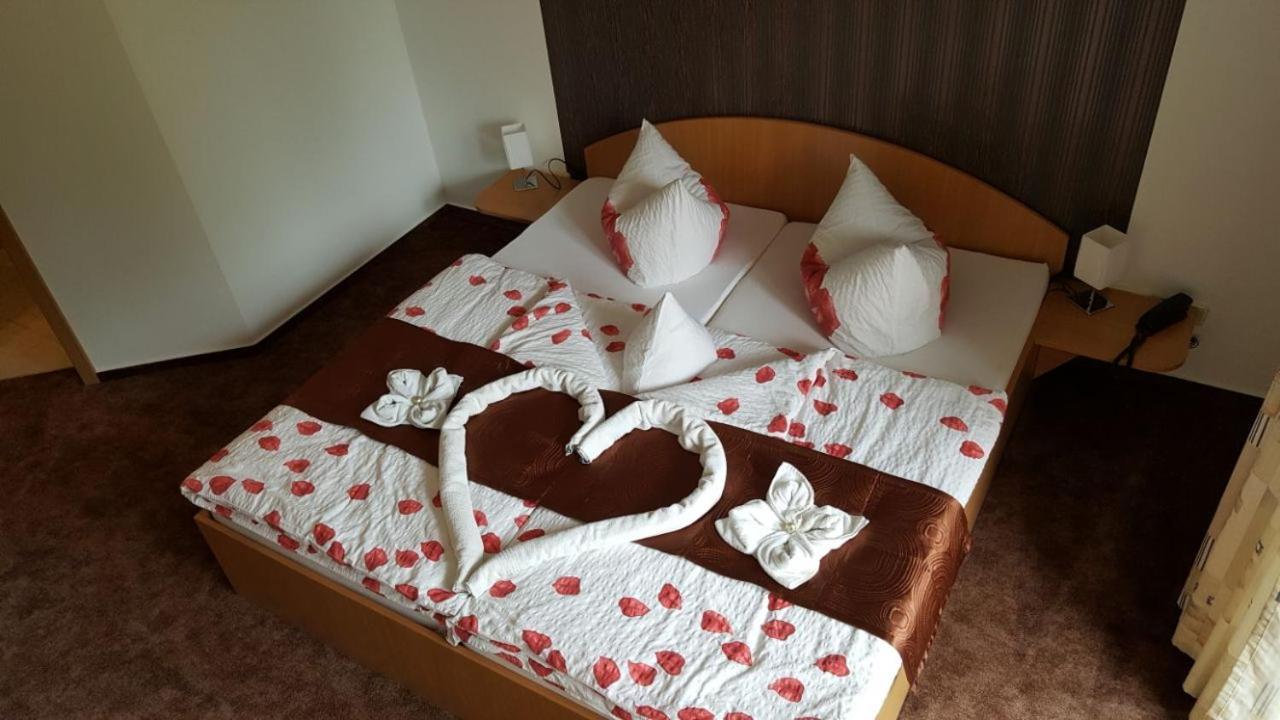 Pension Ruedigsdorfer Schweiz นอร์ดเฮาเซิน ภายนอก รูปภาพ